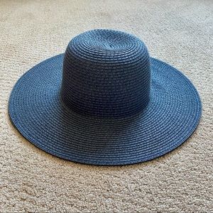 The Limited Navy Blue Floppy Wide Brim Straw Hat – One Size